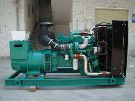 平阳1100kw康明斯柴油发电机组图片 平阳1100kw康明斯柴油发电机组图片